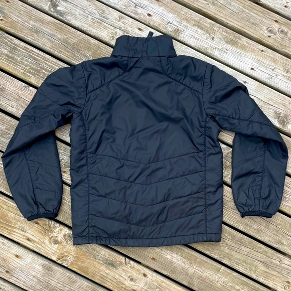 Marmot • Lightweight Puffer Jacket • Youth Size Small - Picture 2 of 3